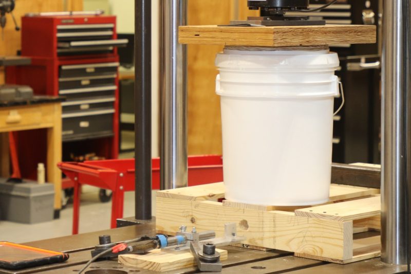 Research Highlight Analysis of the deck board stiffness effect and the location effect on unit